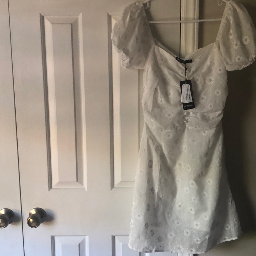 Brand new white nasty gal dress with puff sleeves
